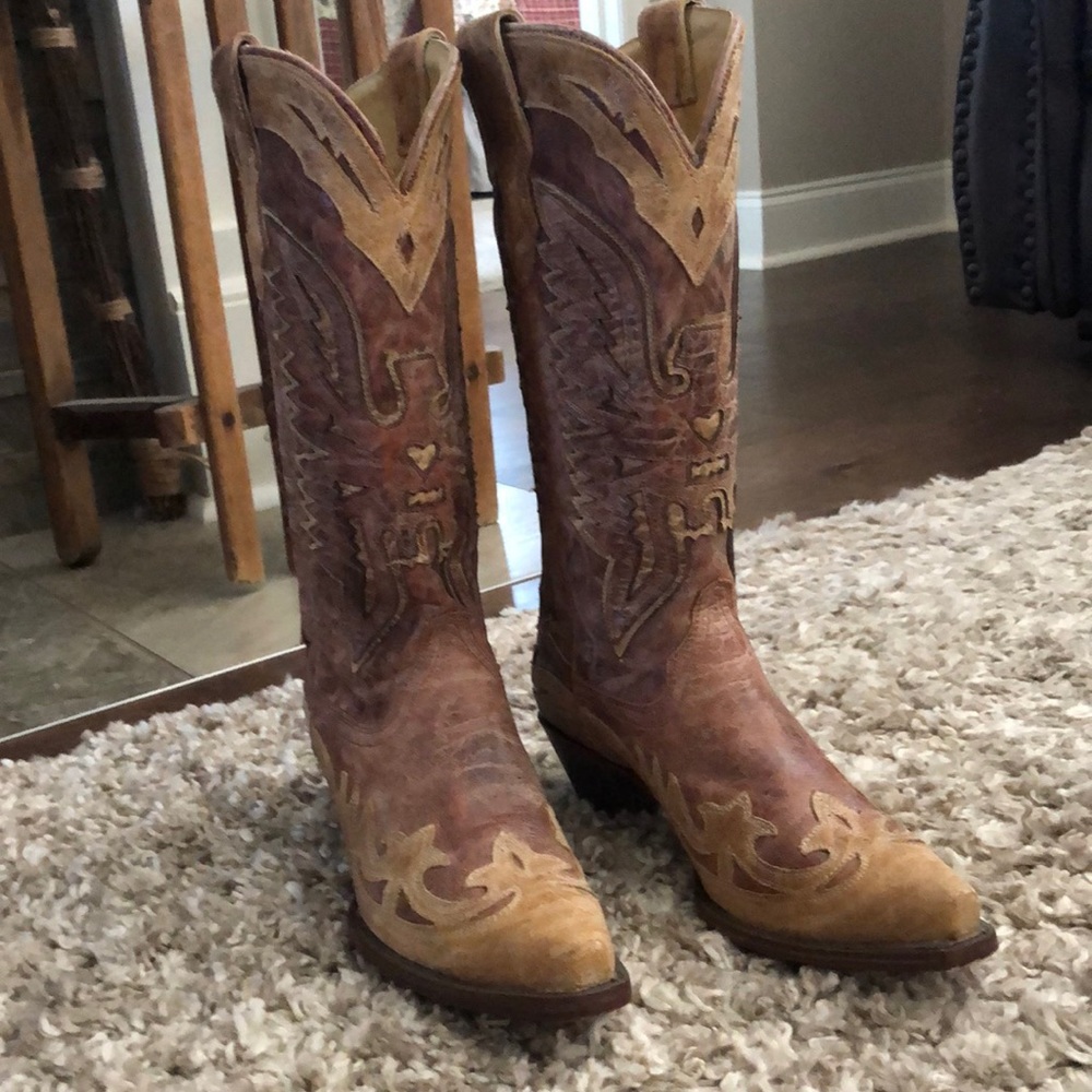 Women’s Leather Boots